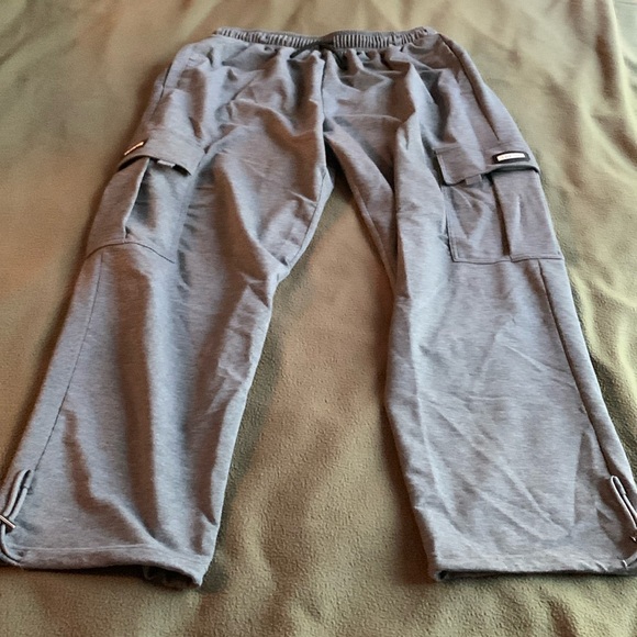 TREND Other - Trend men’s gray cargo sweatpants. Size XXL. Drawstring. Back pocket on right